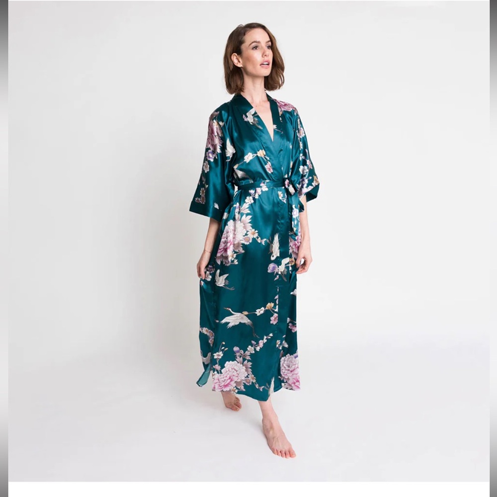 *BUNDLE ONLY* Floral Women's Kimono Robe